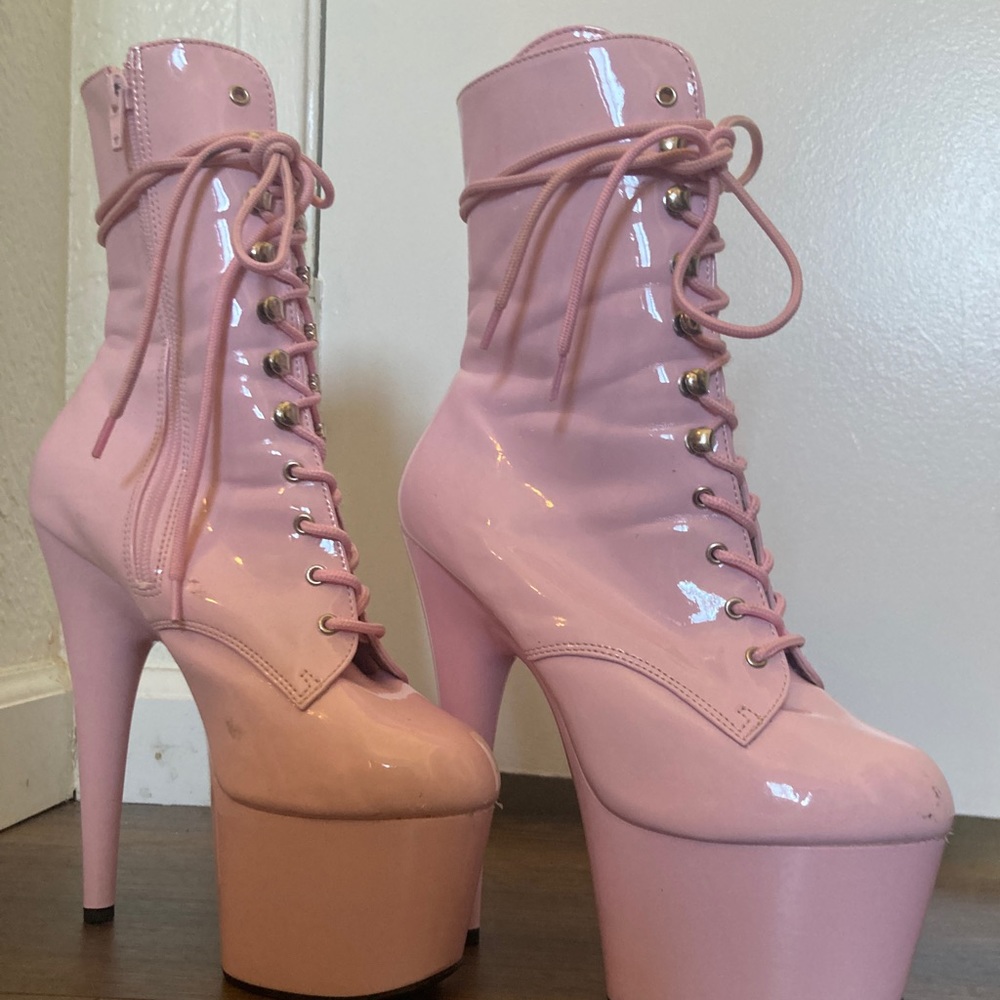 Pink vinyl platform lace up pleasers